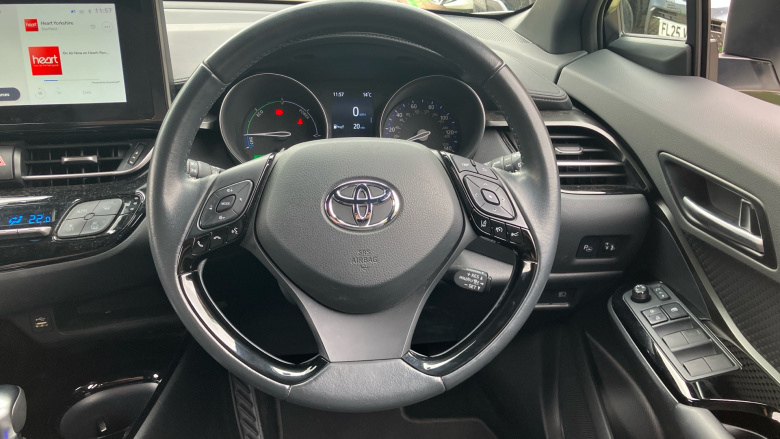 Toyota C-HR 2.0 Hybrid Design 5dr CVT Hybrid Hatchback